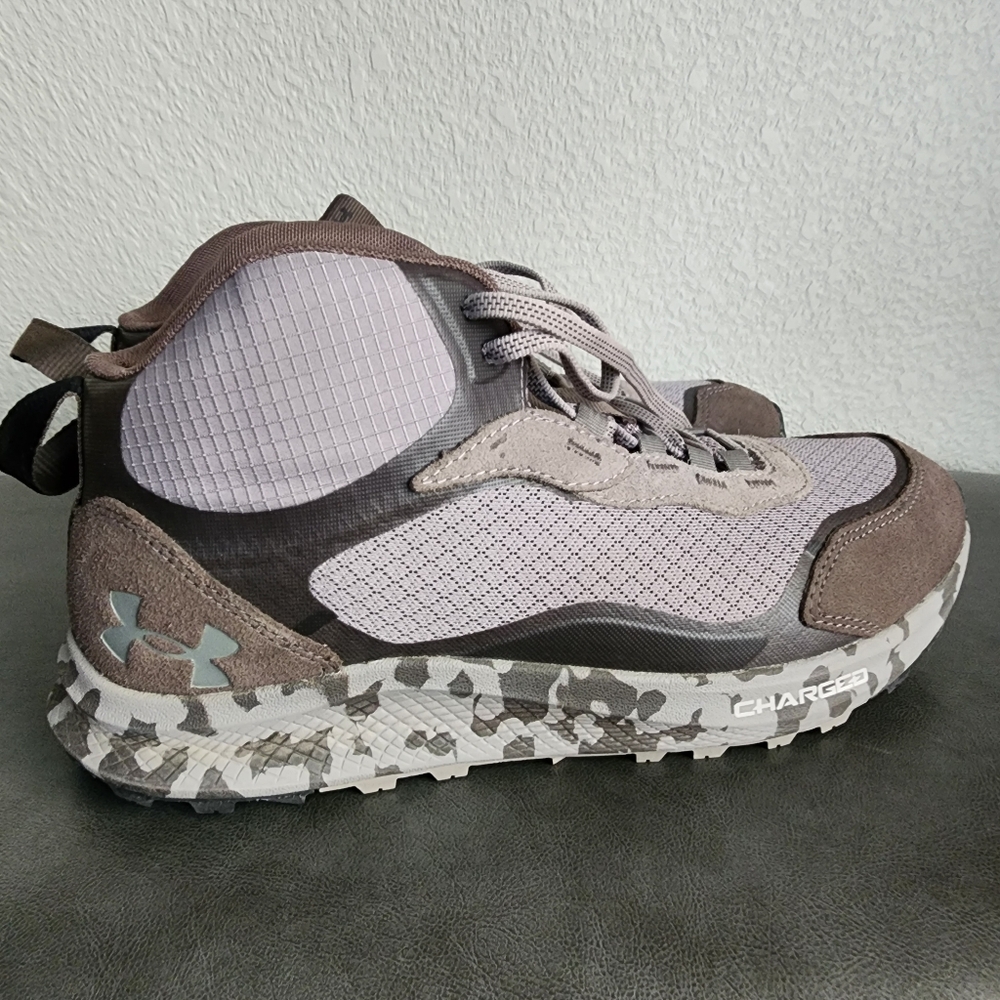 Under Armour Men's Charged Bandit Trek Shoes, Gray Camo Like New Sz 9.5